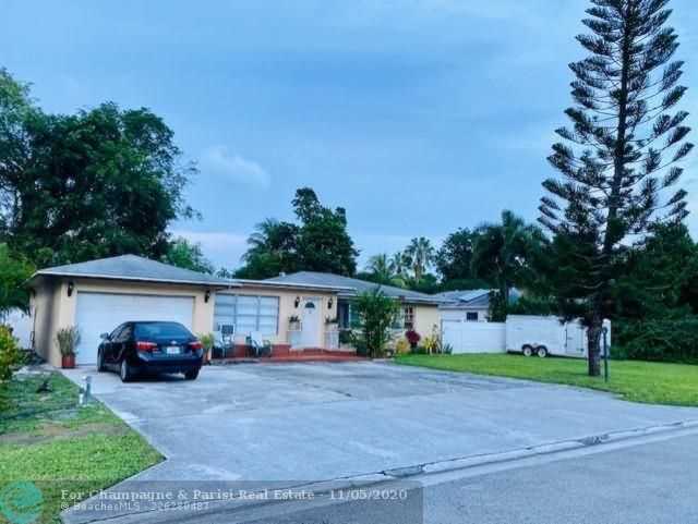 4943 Lincoln Rd Delray Beach, FL 33445