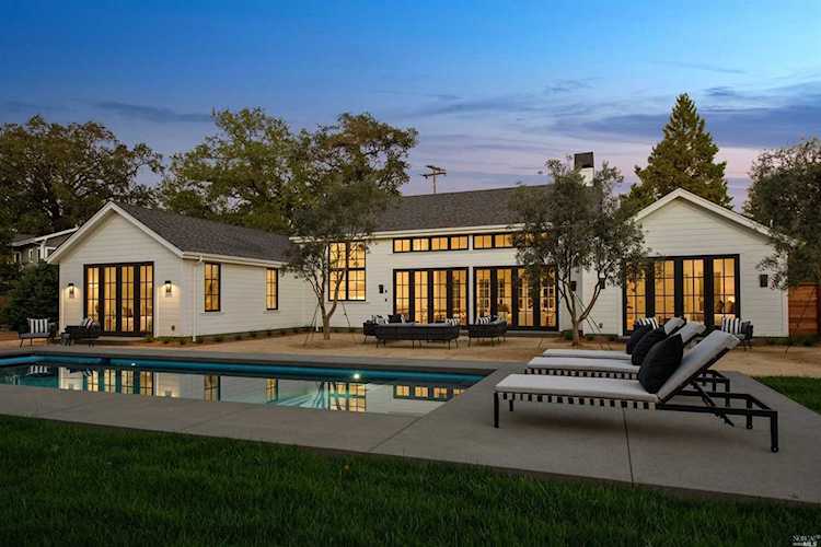 12262 Adine Court Glen Ellen, CA 95442
