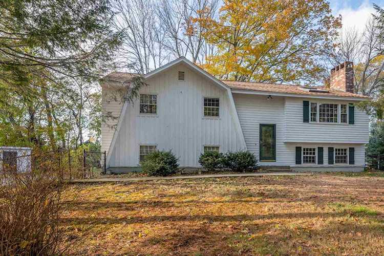 20 Raydon Rd York, ME 03909