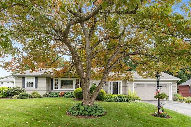 9 Shirley Road Andover, MA 01810 | MLS 72724696 Photo 1
