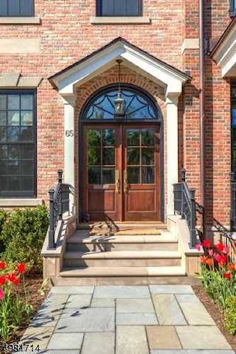 65 Maple Ave Morristown Town, NJ 07960