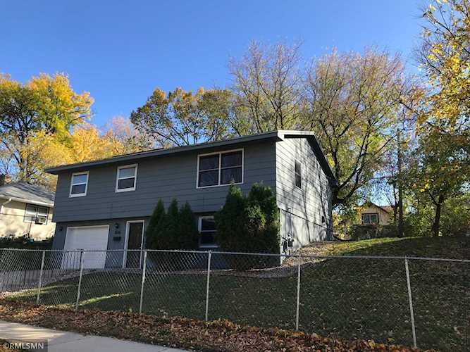 816 Sheridan Avenue N Minneapolis, MN 55411