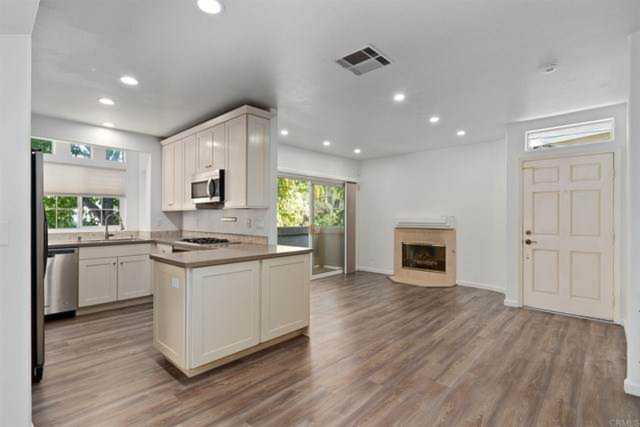 1321 Pacific Beach Drive #A San Diego, CA 92109