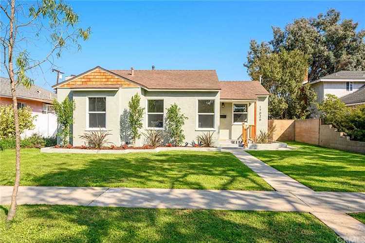 17026 Ardath Avenue Torrance, CA 90504