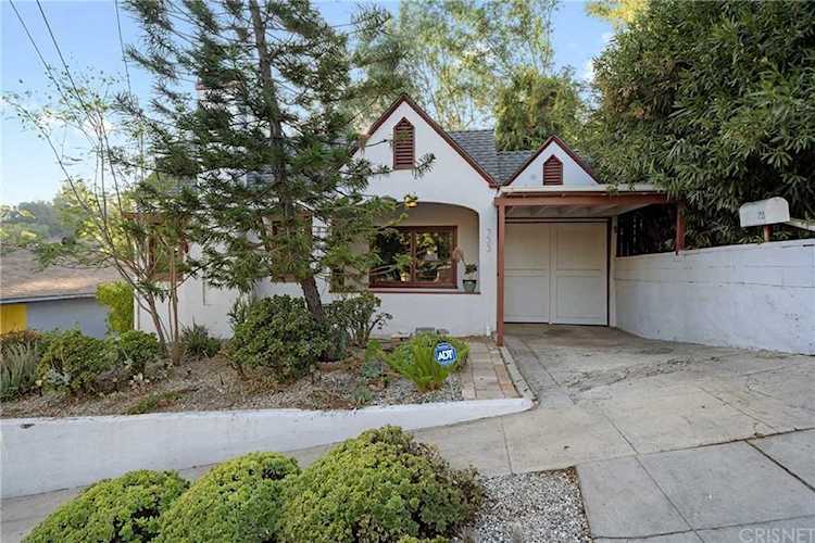 733 Onarga Avenue Los Angeles, CA 90042