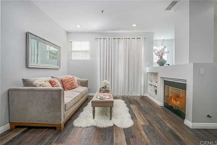 376 Gullotti Place Placentia, CA 92870