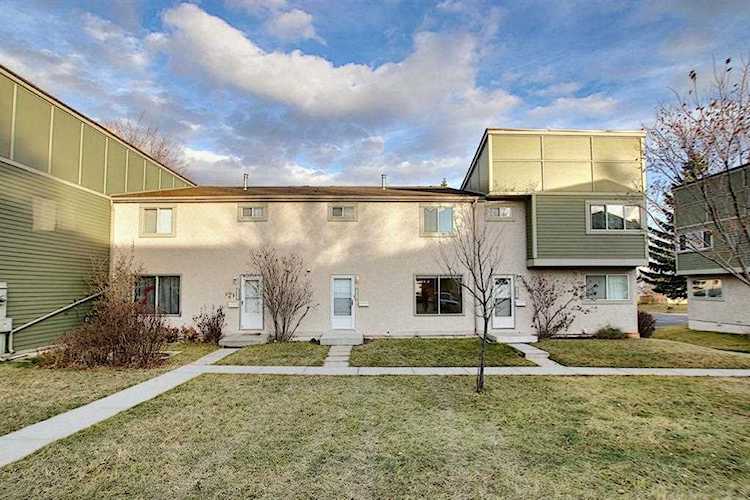 406 Blackthorn Rd NE #412 Calgary, AB T2K 1K5