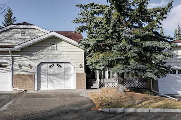 161 Macewan Ridge Villas NW Calgary, AB T3K 4G3