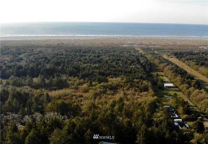 30 XX S Sr 105 Hwy Grayland, WA 98547