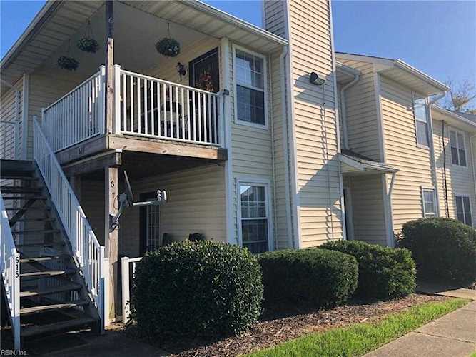 613 Pylon Ct #103 Virginia Beach, VA 23462 | MLS 10349823 Photo 1