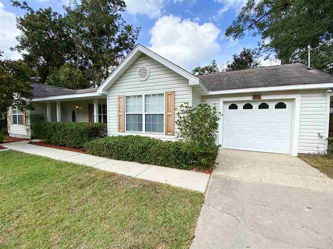 88 Pueblo Trl Crawfordville, FL 32327 in Wakulla Gardens Unit 2 Photo 1