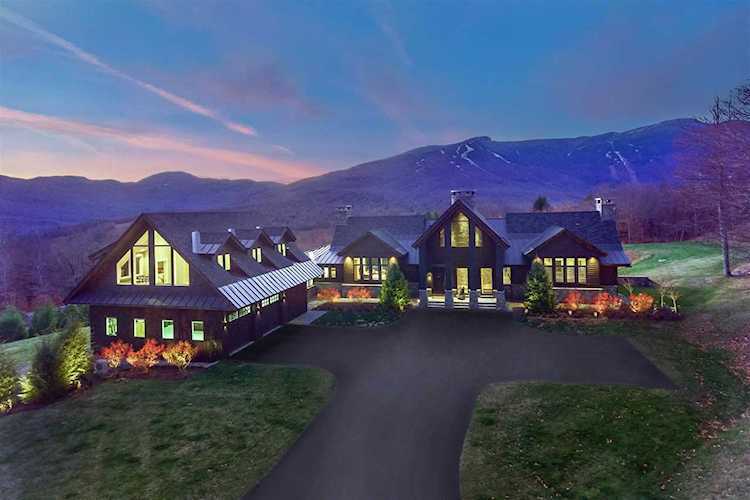 112 Thomas Pasture Ln Stowe, VT 05672