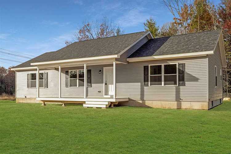 140 County Rd Bedford, NH 03110
