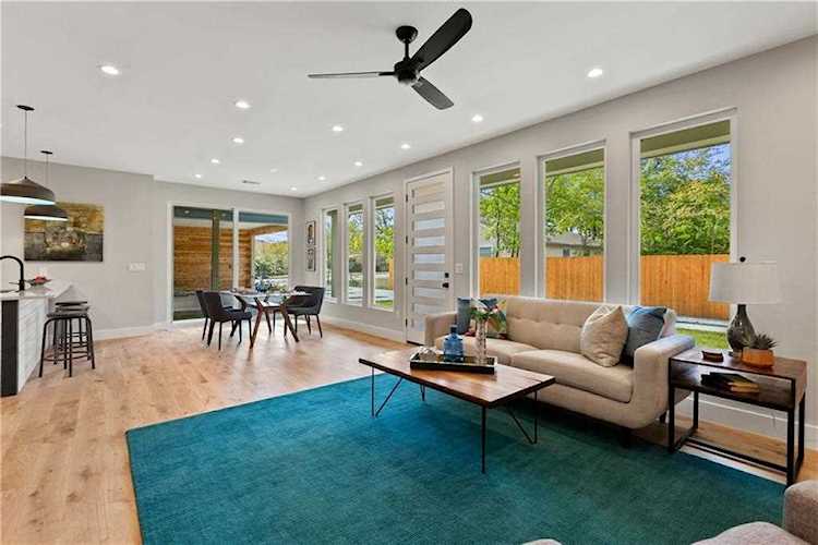 1902 Justin LN #A Austin, TX 78757