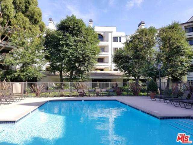 2102 Century Park Lane #215 Los Angeles, CA 90067