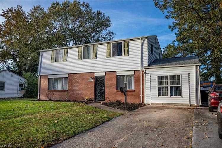 3516 Raintree Rd Virginia Beach, VA 23452