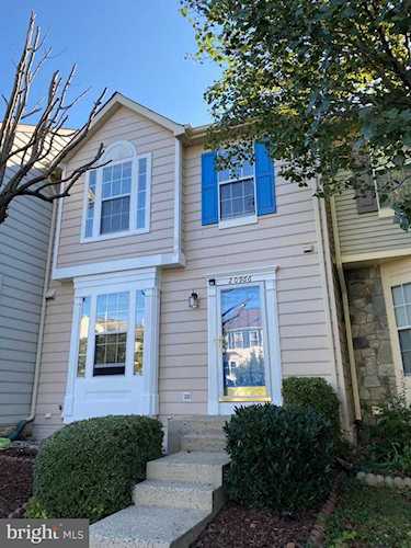 20966 Rootstown Terrace Ashburn, VA 20147