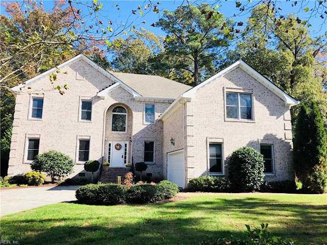 1536 Mirassou Ln Virginia Beach, VA 23454