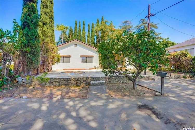 2515 Mary Street Montrose, CA 91020