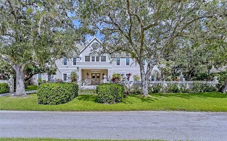 95 Osprey Point Dr Osprey, FL 34229