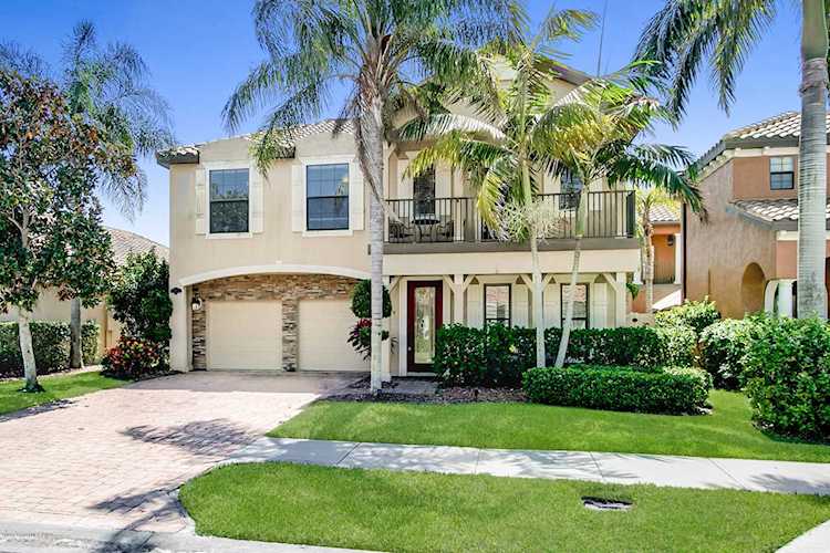 439 Montecito Drive Satellite Beach, FL 32937
