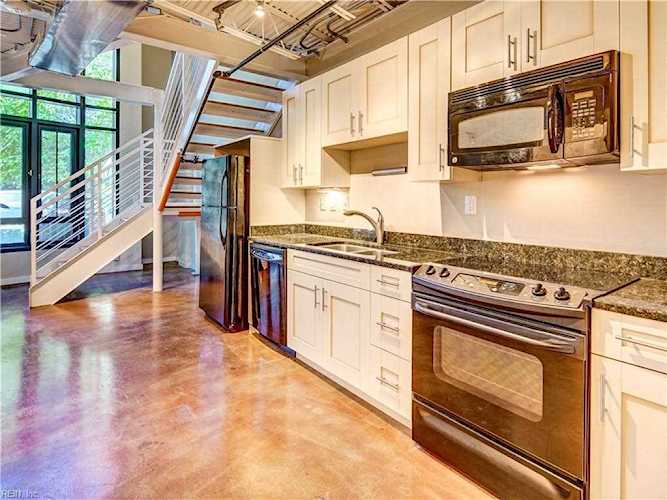 415 Saint Pauls Blvd #109 Norfolk, VA 23510