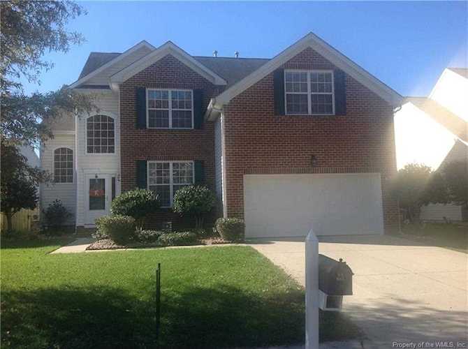 310 Queensbury Ln Williamsburg, VA 23185