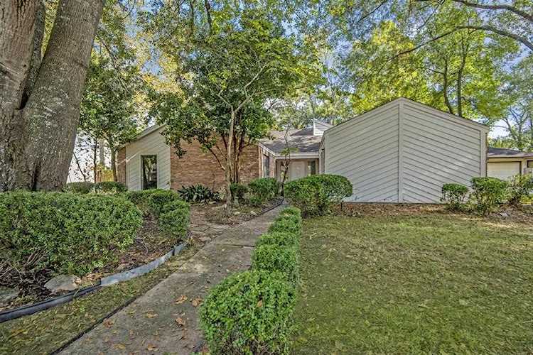 12523 Twin Sisters Dr Cypress, TX 77429