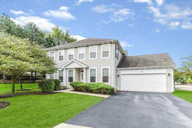 1949 Blackberry Ln Hoffman Estates, IL 60169