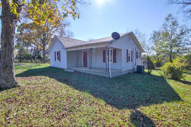 9326 Manchester Pike Christiana, TN 37037