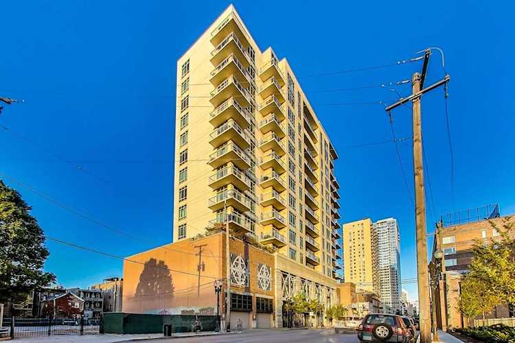230 W Division St #502 Chicago, IL 60610 | MLS 10925041 Photo 1