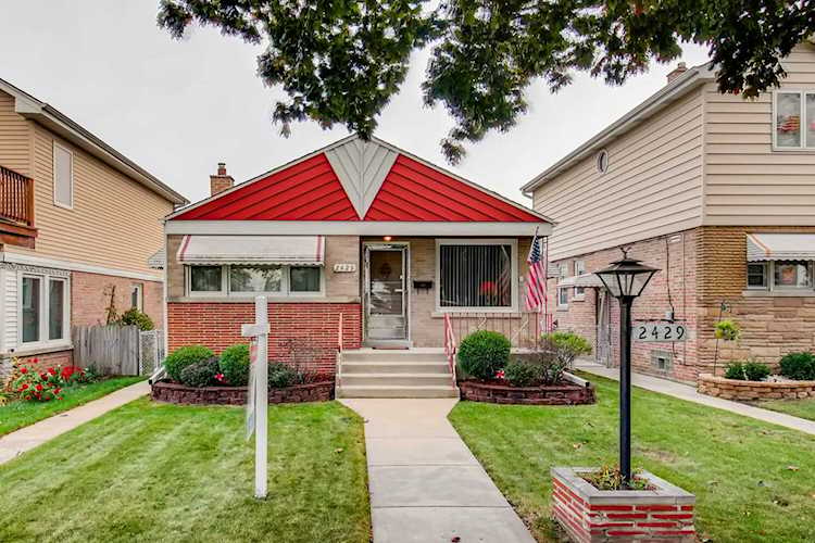 2429 Maple St Franklin Park, IL 60131 | MLS 10913713 Photo 1