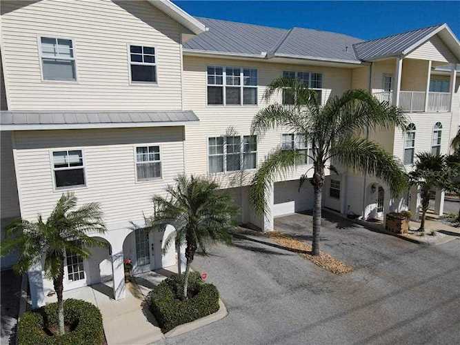3929 Cape Haze Dr #105 Rotonda West, FL 33947