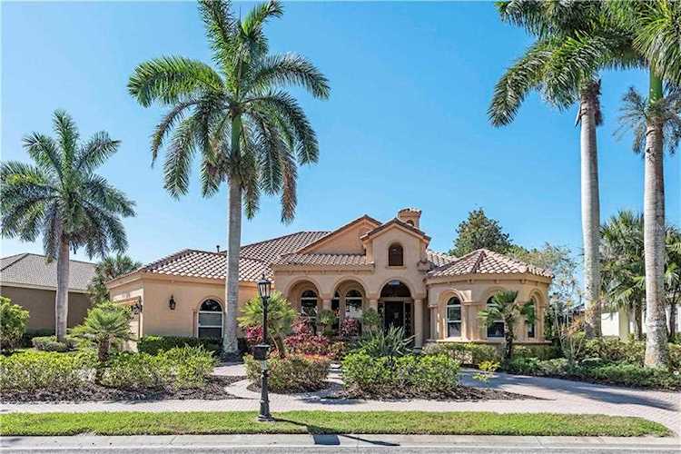 8843 Bloomfield Blvd Sarasota, FL 34238