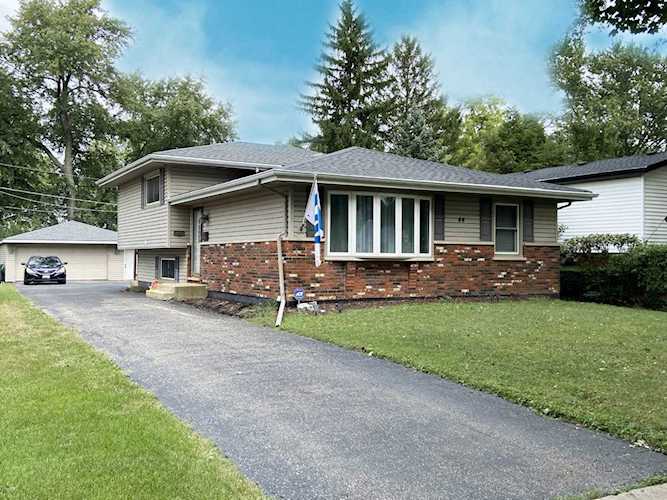 44 W Berkshire Ave Lombard, IL 60148