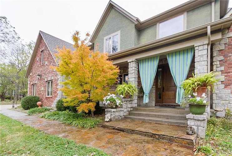 14607 S Whippoorwill Ln Greenwood, MO 64034