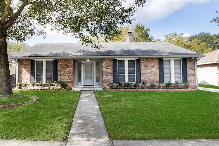 11319 Voltaire Dr Houston, TX 77065