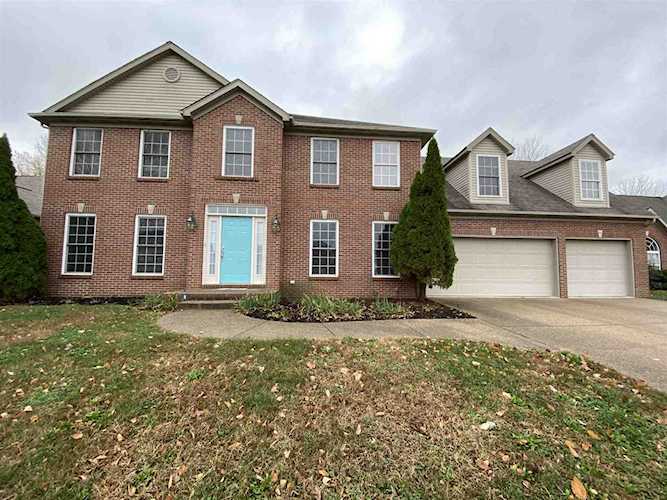 8982 Calvin Circle Newburgh, IN 47630