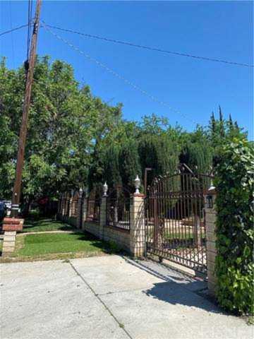 15804 Marlin Place Lake Balboa, CA 91406