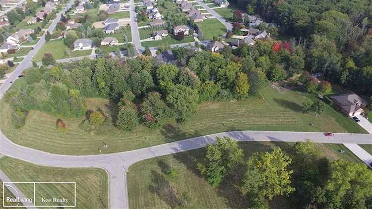 Braeburn Dr-Unit 4 St. Clair Twp, MI 48079
