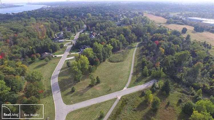 Braeburn Dr-Unit 1 St. Clair Twp, MI 48079