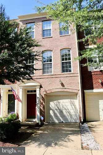4158 Timber Log Way Fairfax, VA 22030 | MLS ® VAFX1161412 Photo 1
