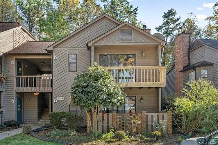 4154 Charlotte Hwy Lake Wylie, SC 29710