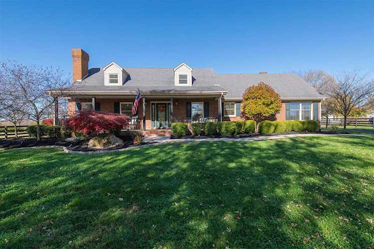 171 Austerlitz Road Paris, KY 40361
