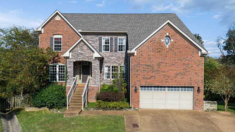 1220 Beautiful Valley Ct Nashville, TN 37221