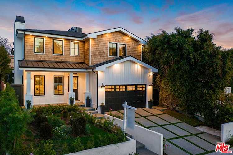 1156 Fiske Street Pacific Palisades, CA 90272