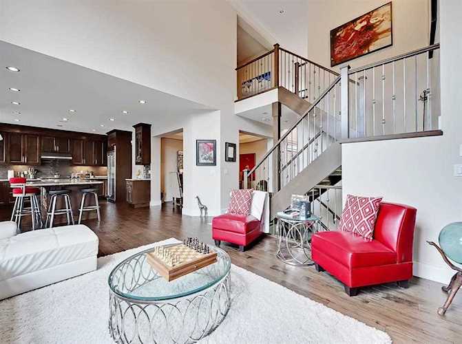 236 Aspen Summit Heath SW Calgary, AB T3H 0T5