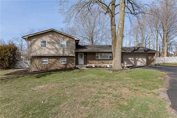 9660 E 96th St Fishers, IN 46037