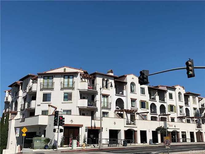 2001 Artesia Boulevard #212 Redondo Beach, CA 90278 | MLS SB20222813 Photo 1