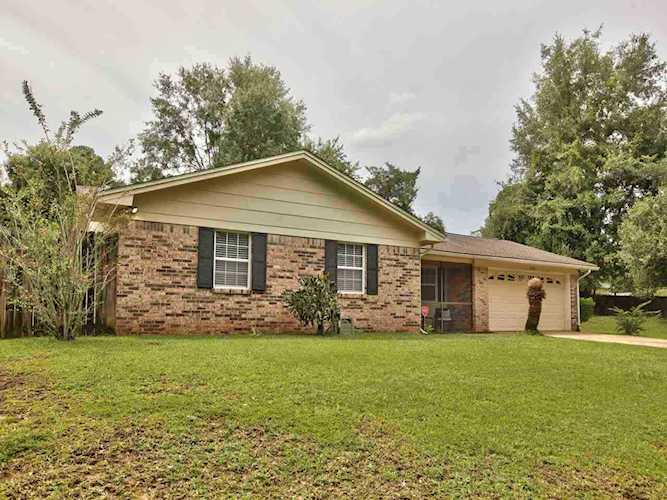 8318 Balmoral Dr Tallahassee, FL 32311 in Meadows At Woodrun Photo 1